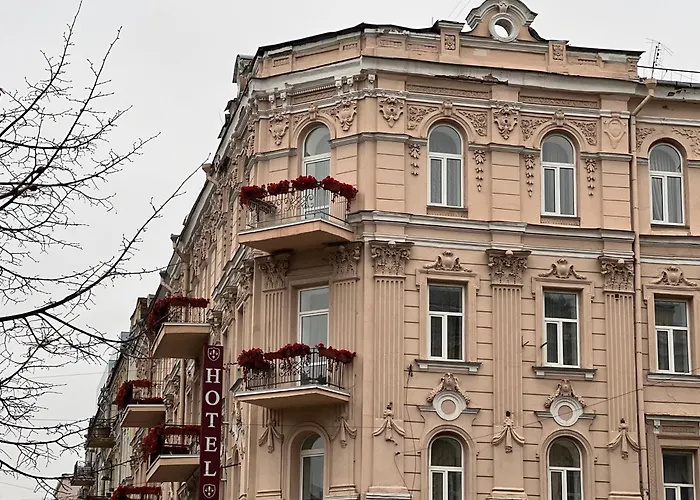 Роял Гранд Готель